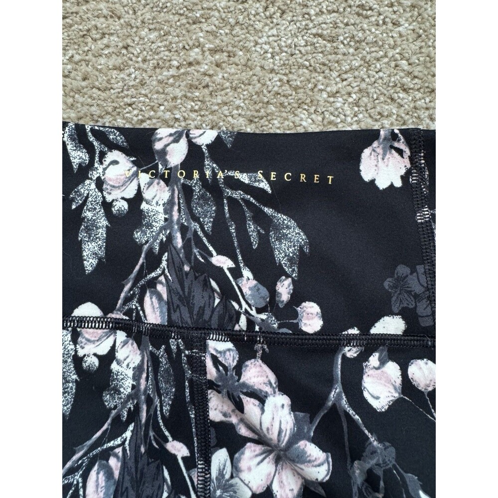 Victoria's Secret Flow On Point Leggings Women's 6 Wicked Rose Floral Pocket NWO - Picture 4 of 5